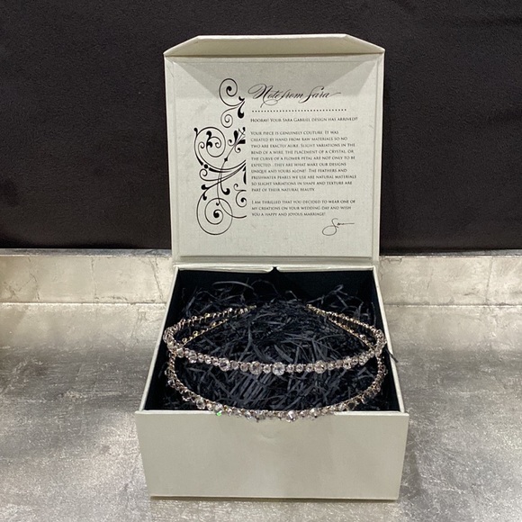 Swarovski Crystal Headpiece!  This headpiece was never worn! Brand New! - Picture 7 of 8